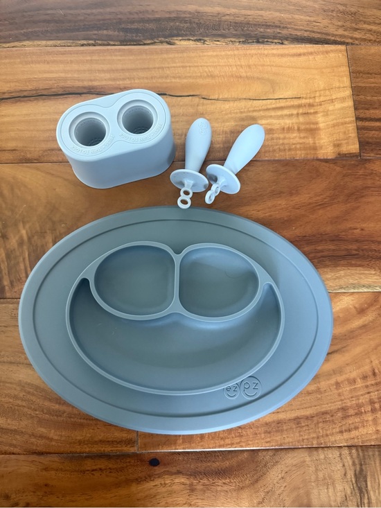 Ezpz Other - Ezpz Toddler Set